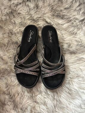 Skechers Women’s Metallic Pewter Multi-Strap Slide Sandals